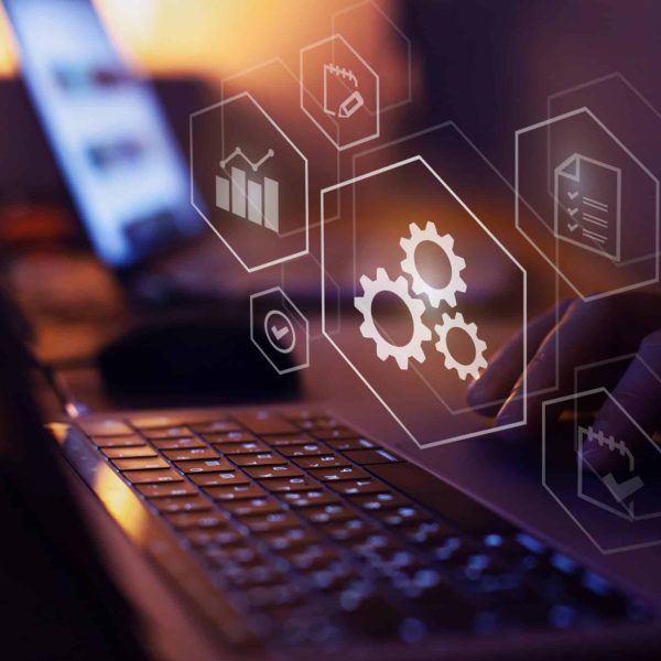 Automation for business process, optimisation of workflow development concept. Automazione per i processi aziendali, ottimizzazione del concetto di sviluppo del flusso di lavoro.